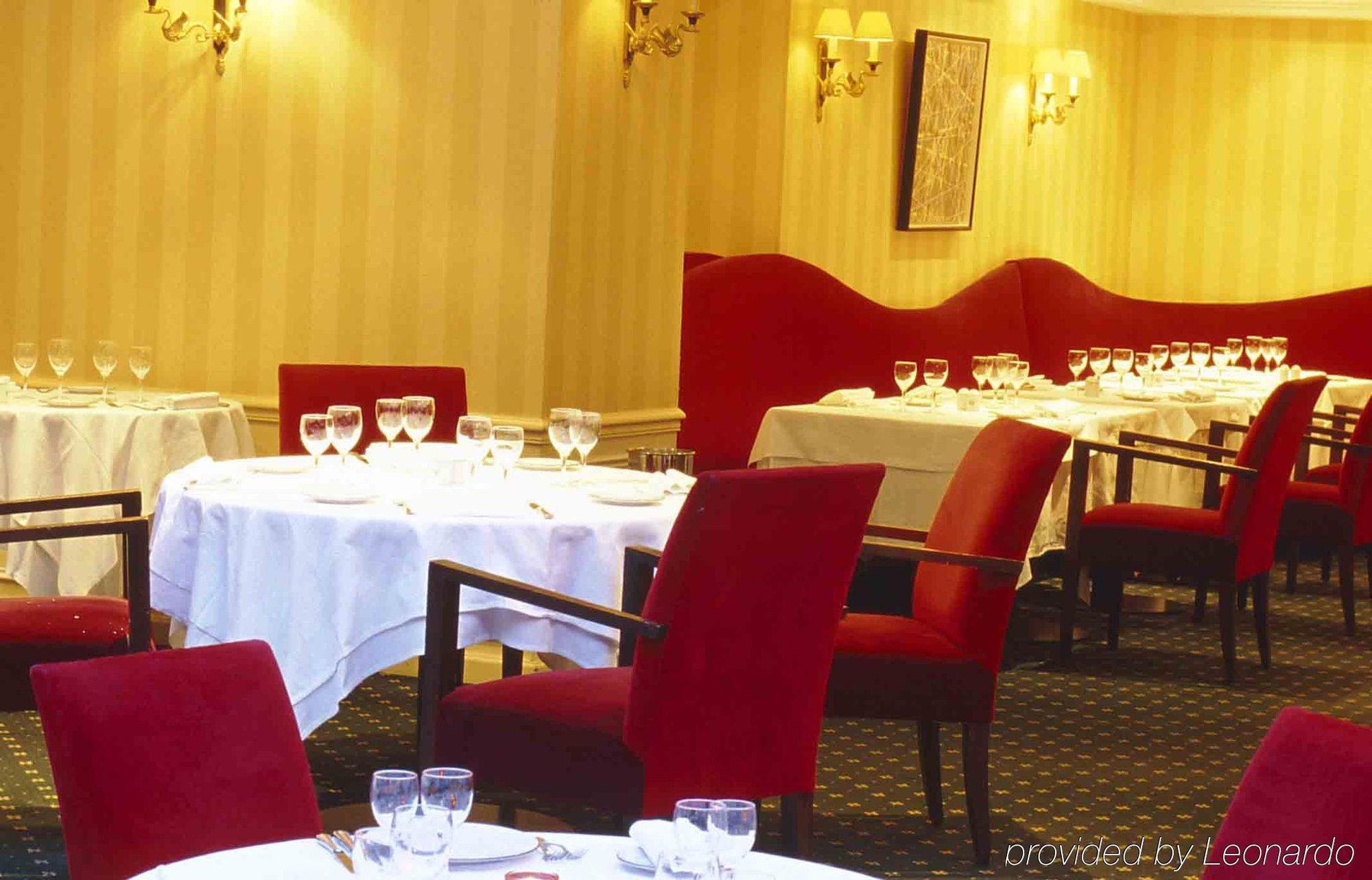 Hotel Restaurant Napoleon Fontainebleau Restaurant photo
